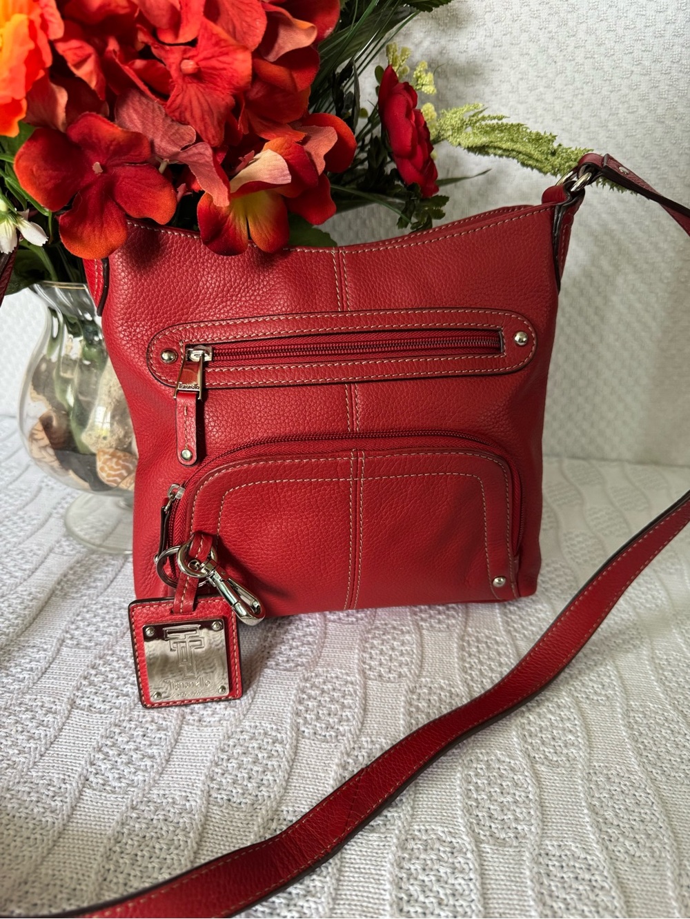 Tignanello 2pc like new red leather crossbody